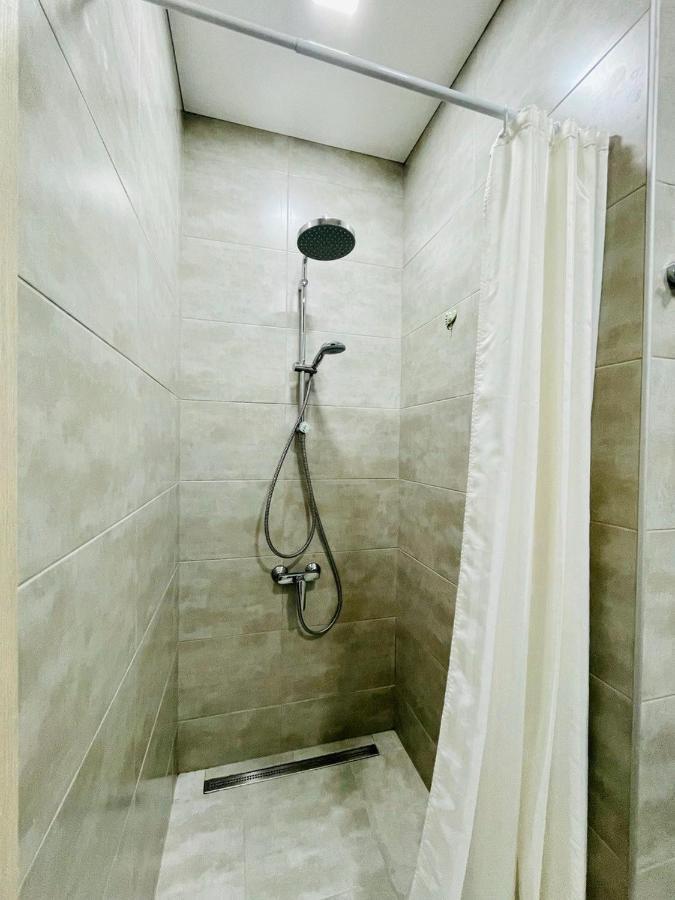 Balmaral Apart Hotel Batumi Kültér fotó