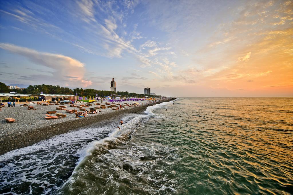 Balmaral Apart Hotel Batumi Szoba fotó