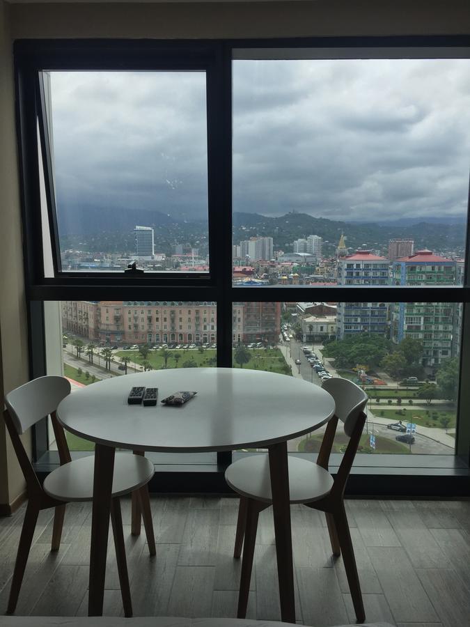 Balmaral Apart Hotel Batumi Kültér fotó