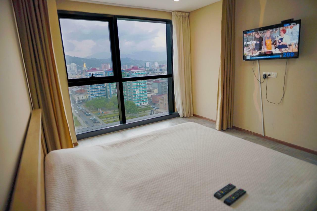Balmaral Apart Hotel Batumi Kültér fotó